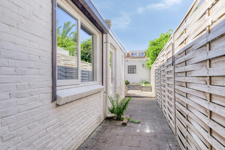 Foto 18 van Ratinéstraat 9