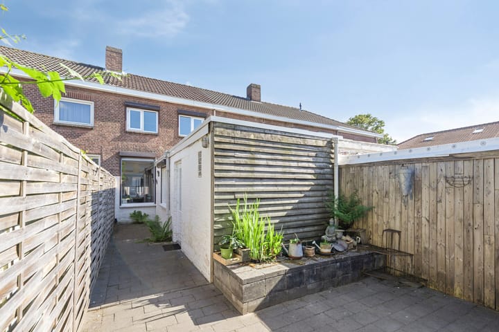 Foto 19 van Ratinéstraat 9