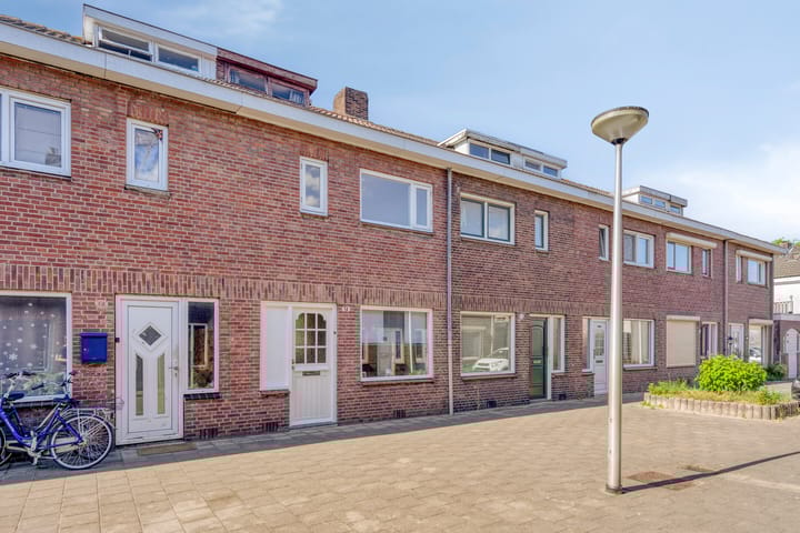 Foto 24 van Ratinéstraat 9