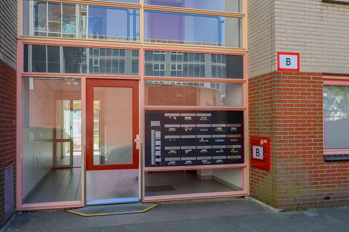 Photo 31 of Mimosastraat 35