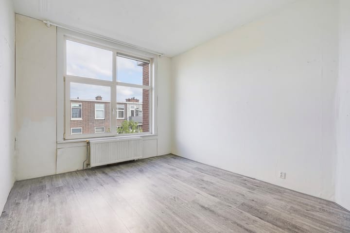 Foto 28 van Spiraeastraat 75