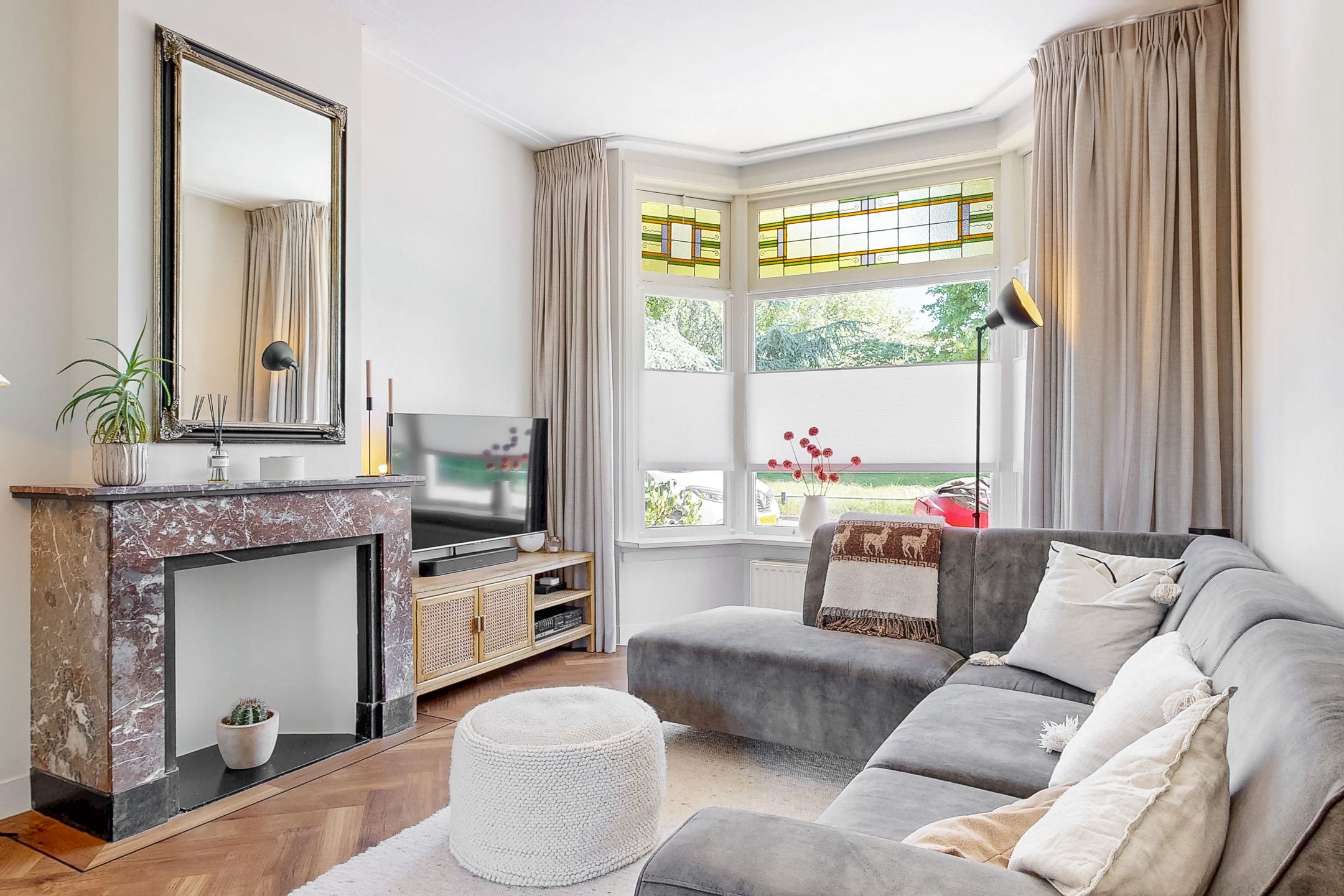 Foto 9 van Van Baerlestraat 8