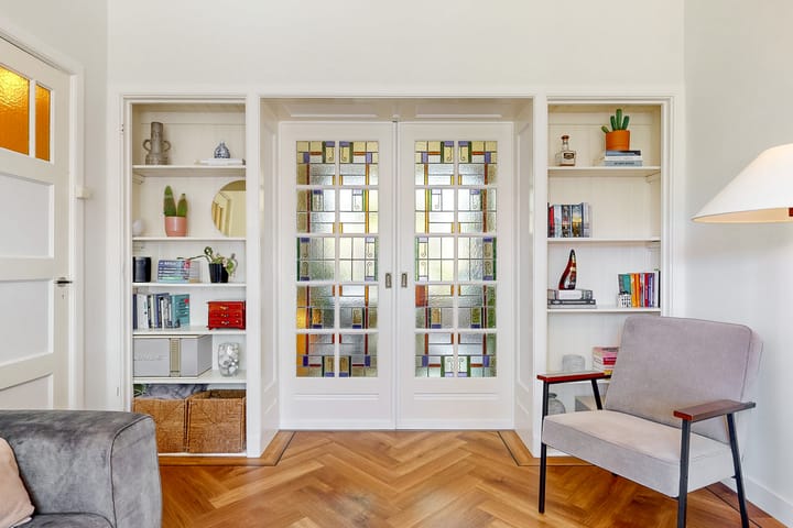 Foto 11 van Van Baerlestraat 8