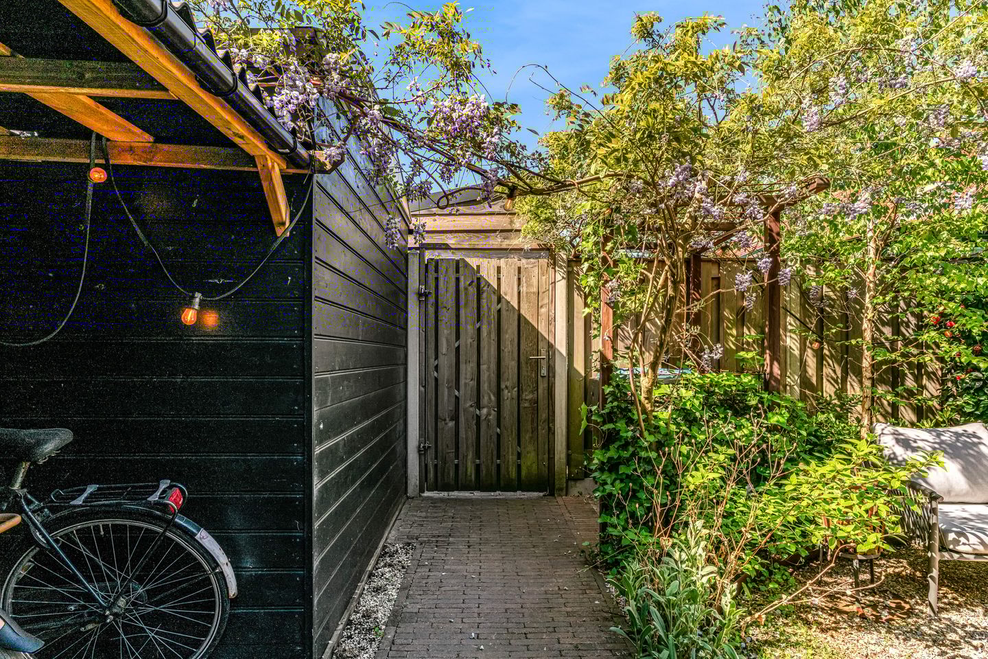 Foto 35 van Van Baerlestraat 8