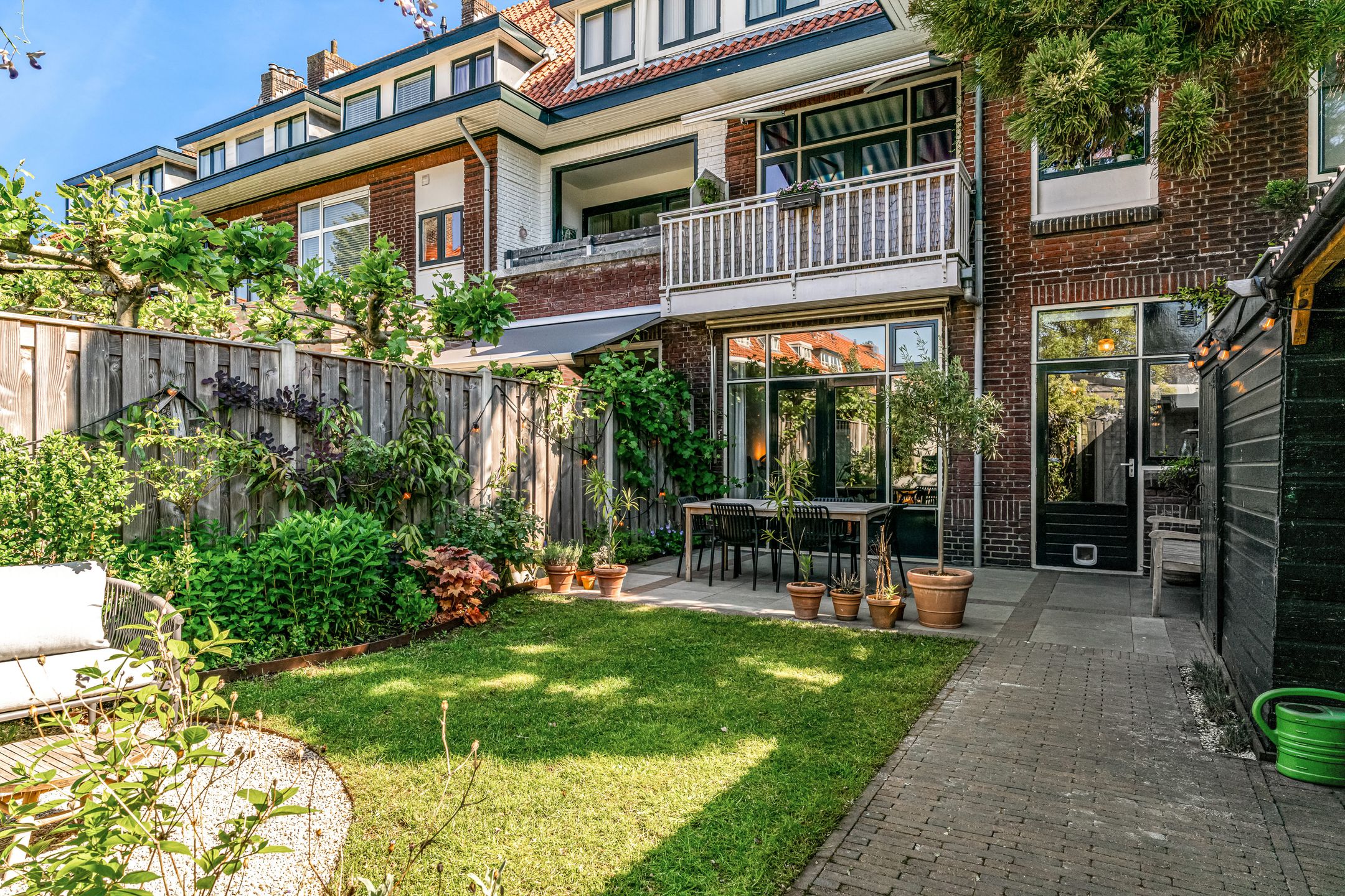 Foto 36 van Van Baerlestraat 8