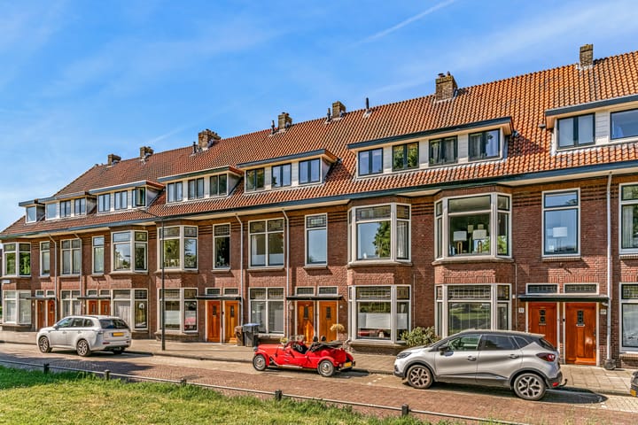 Foto 38 van Van Baerlestraat 8