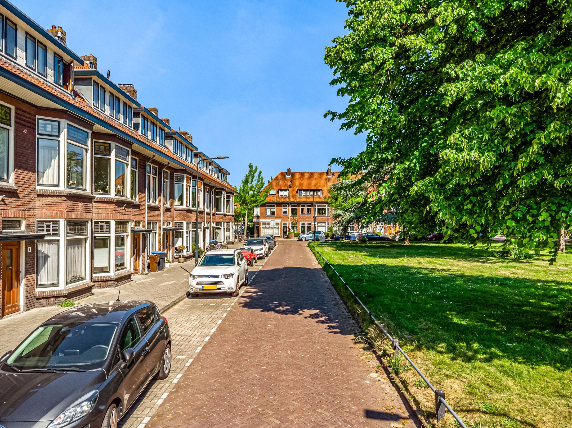 Foto 39 van Van Baerlestraat 8