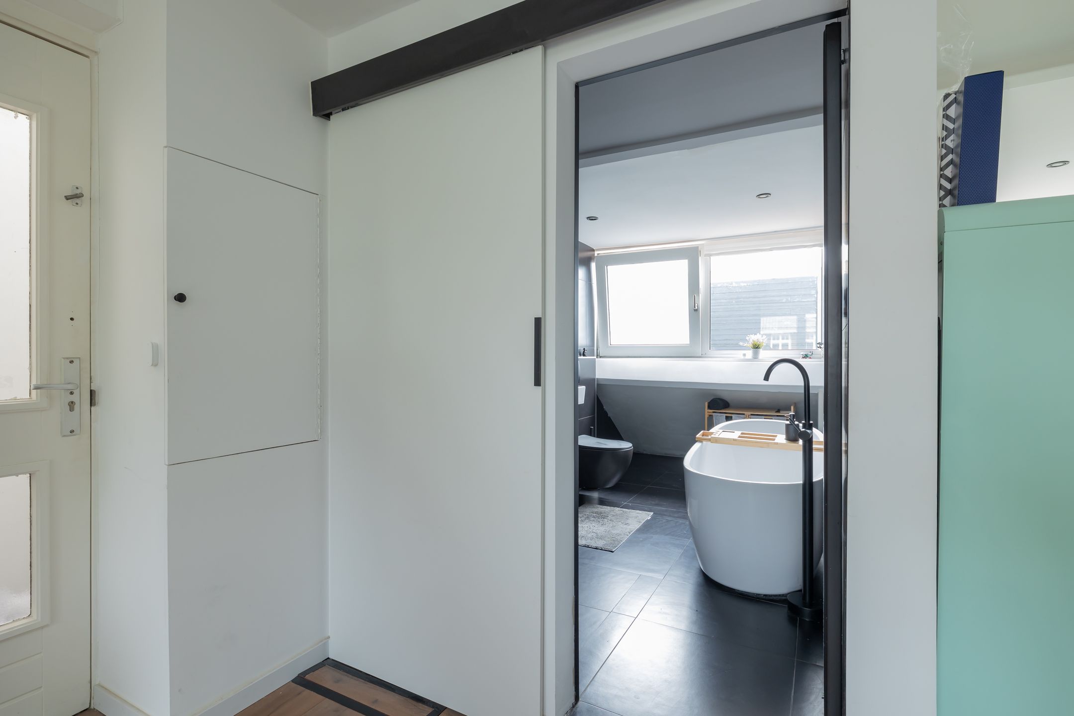 Foto 9 van Overtonweg 2-D