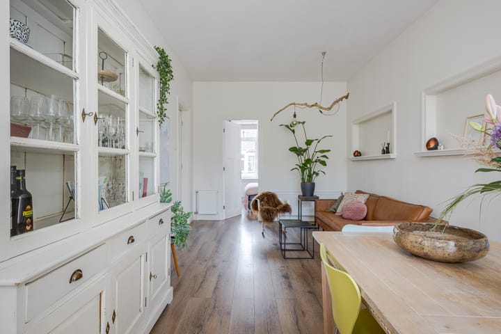 Foto 10 van De Genestetstraat 40