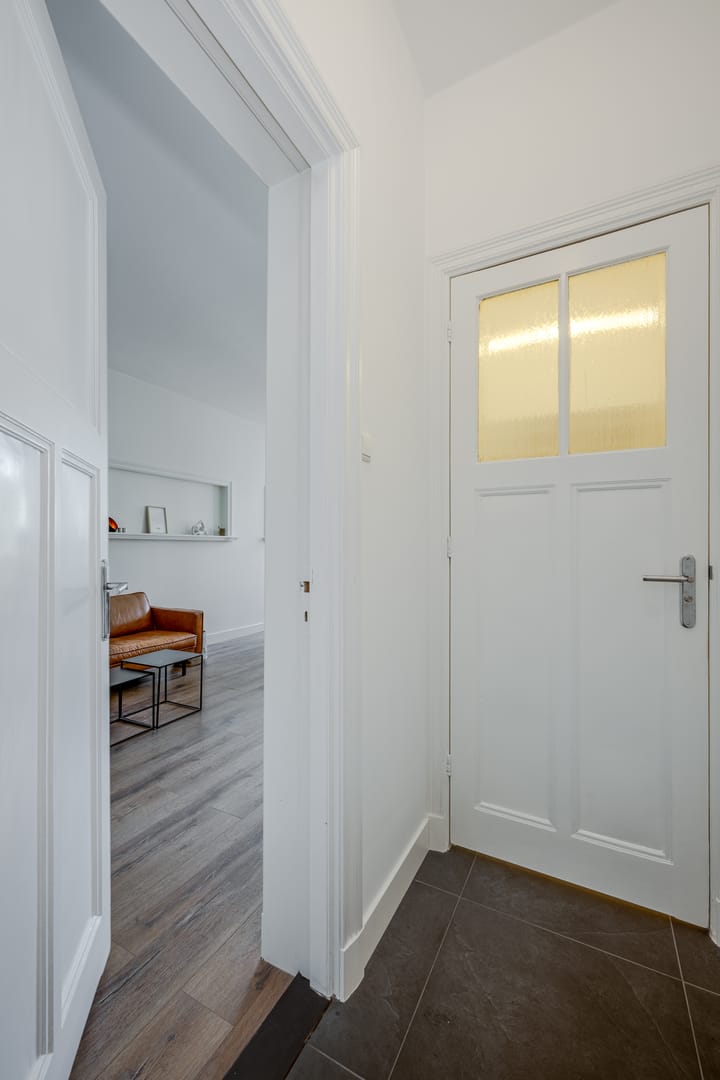 Foto 7 van De Genestetstraat 40