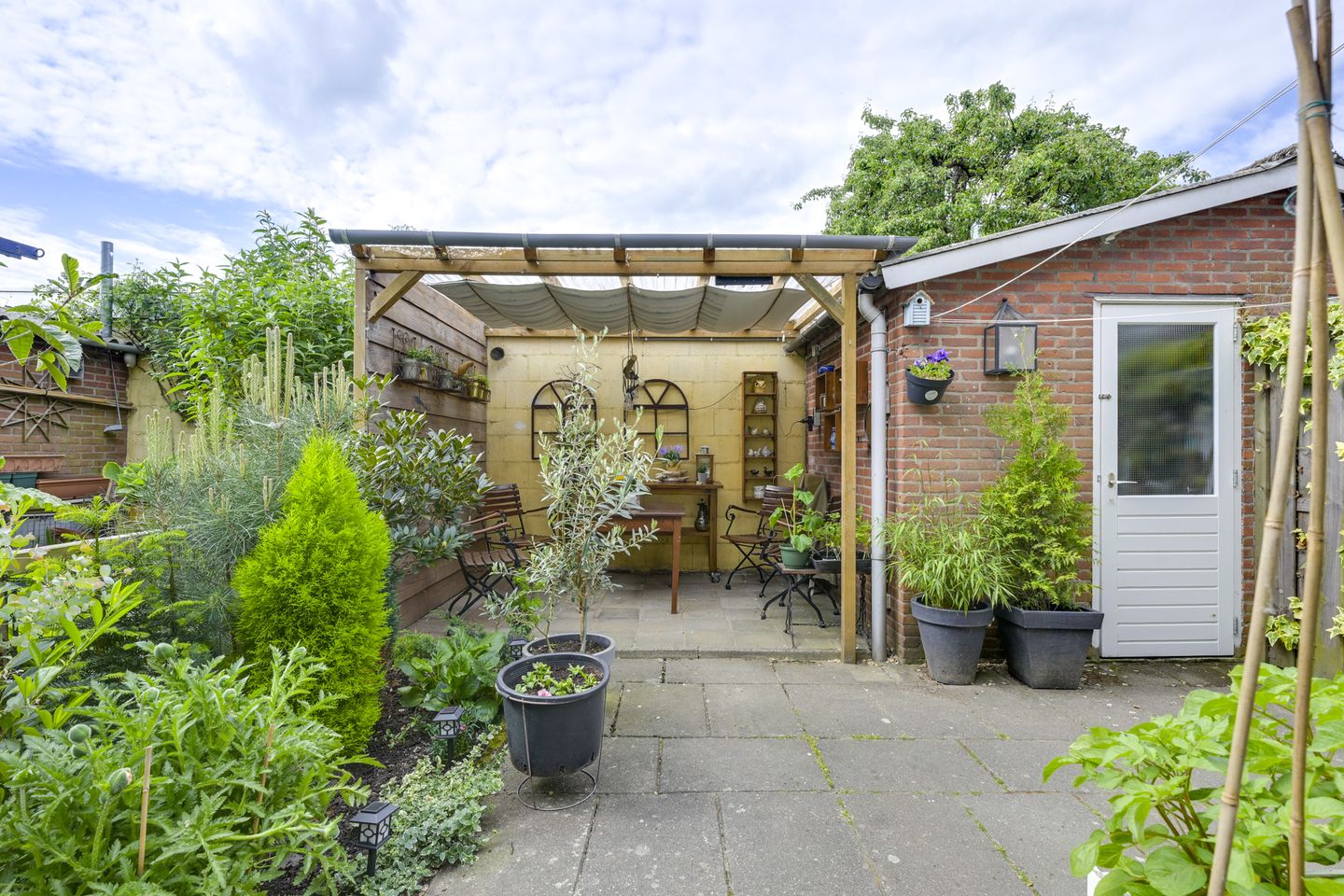 Foto 4 van Burgemeester van Tuyllkade 128