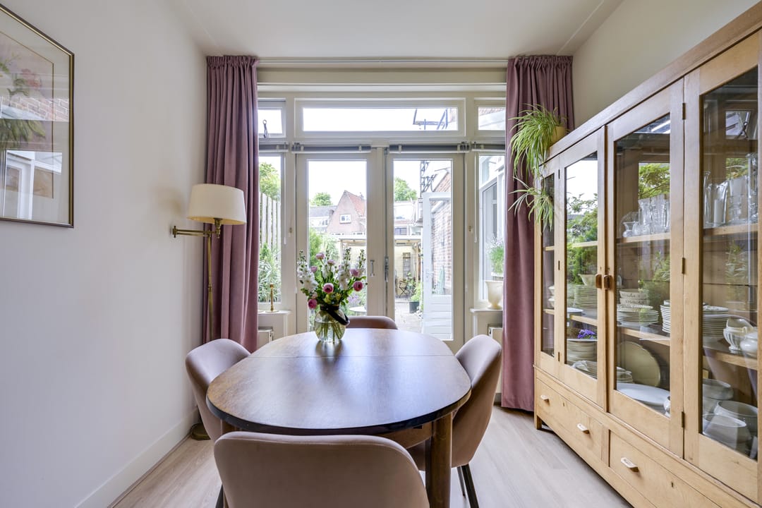 Foto 11 van Burgemeester van Tuyllkade 128