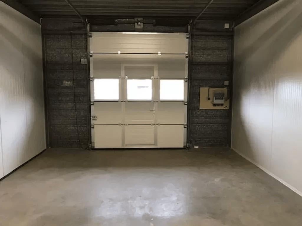 View photo 2 of Bosberg 98 M