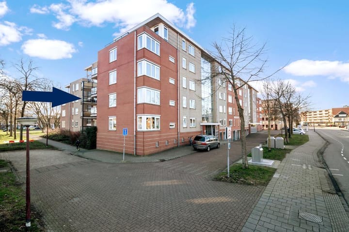 K R Poststraat 10-205
