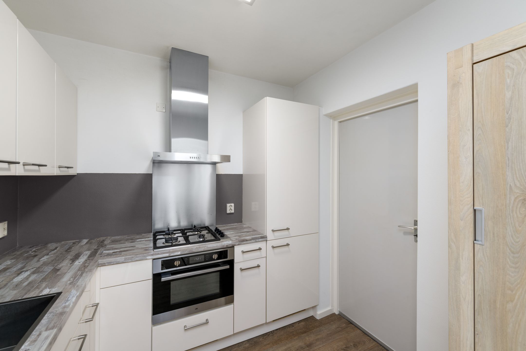 Foto 12 van Oranje Nassaulaan 15