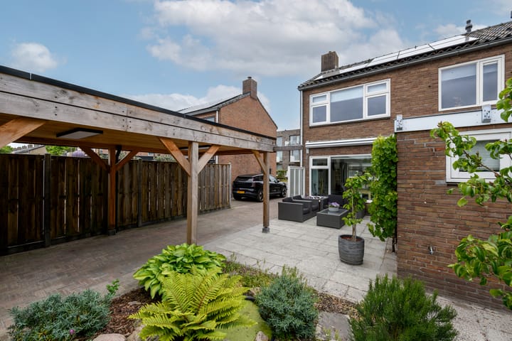 Foto 26 van Oranje Nassaulaan 15