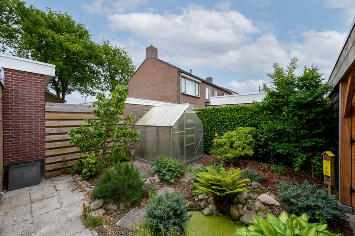 Foto 31 van Oranje Nassaulaan 15