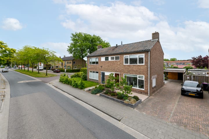 Foto 35 van Oranje Nassaulaan 15