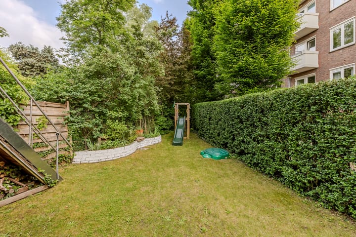 Photo 28 of 13 septemberstraat 2