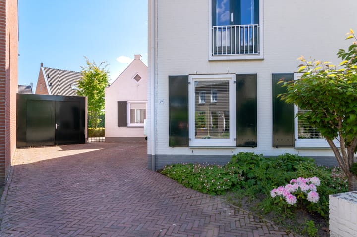 Foto 2 van Monnikserf 19