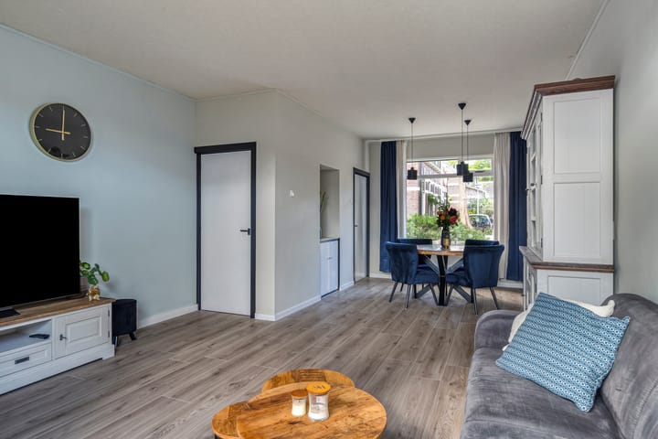 Foto 2 van Julianastraat 8