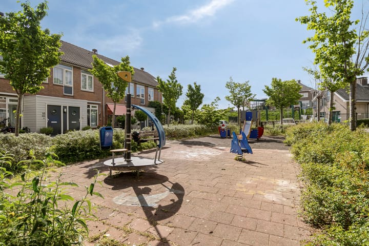 Foto 22 van Julianastraat 8