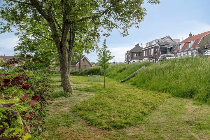 Foto 23 van Julianastraat 8