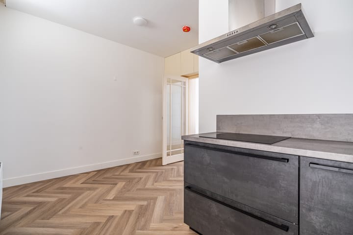 Photo 15 of Vendelstraat 5