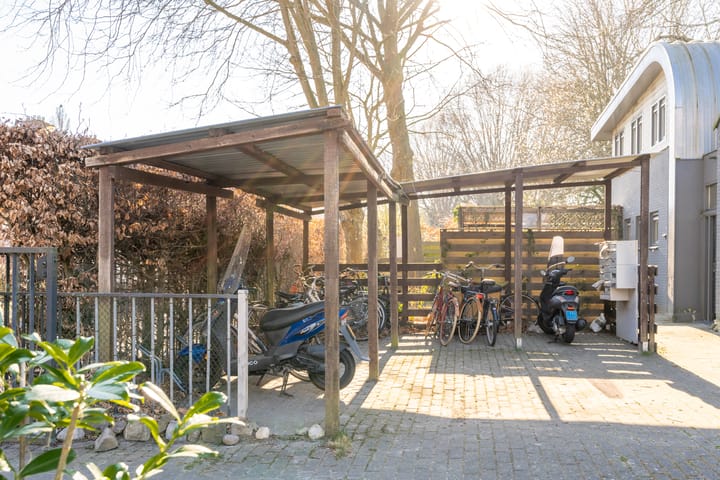 Foto 22 van Larixstraat 68