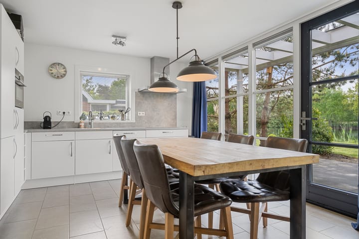 Photo 9 of Vijverlaan 1-ST29