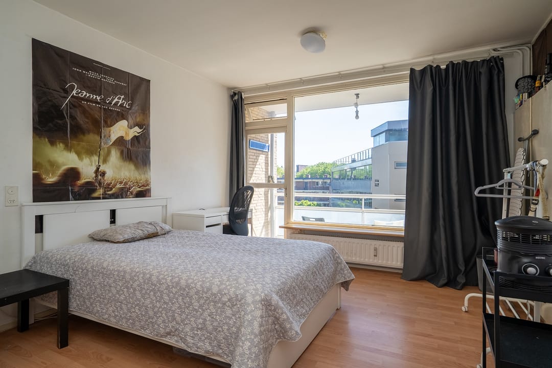 Photo 2 of Boulevard 1945 288