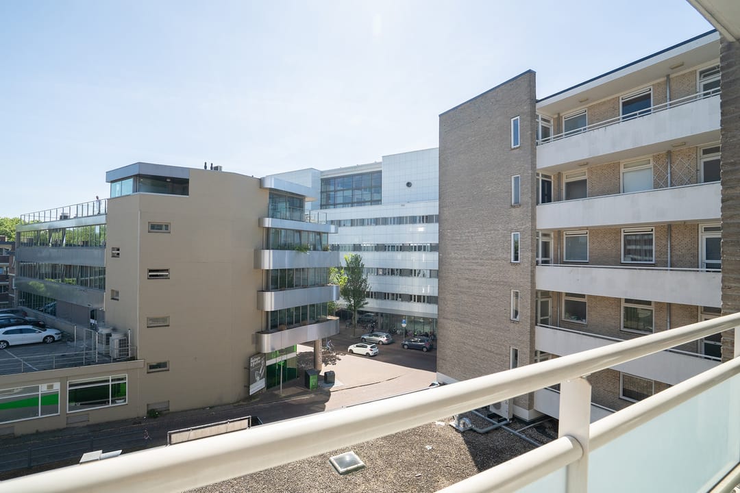 Photo 17 of Boulevard 1945 288