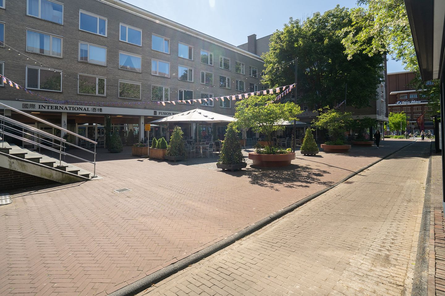 Photo 19 of Boulevard 1945 288