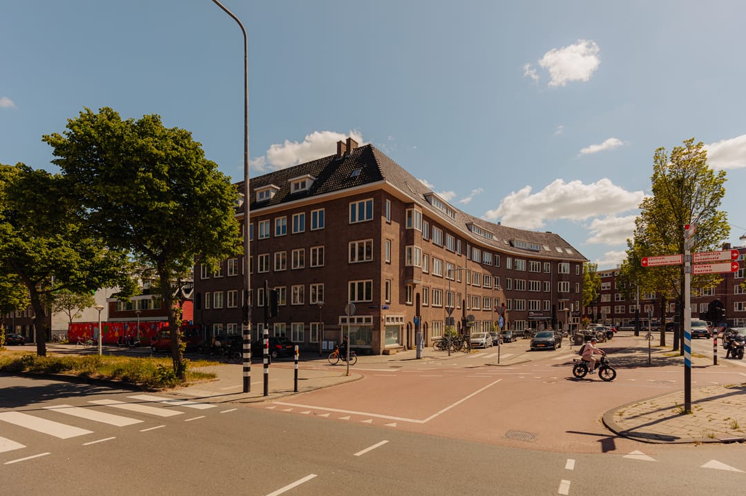 Photo 1 of Admiraal De Ruijterweg 480-3