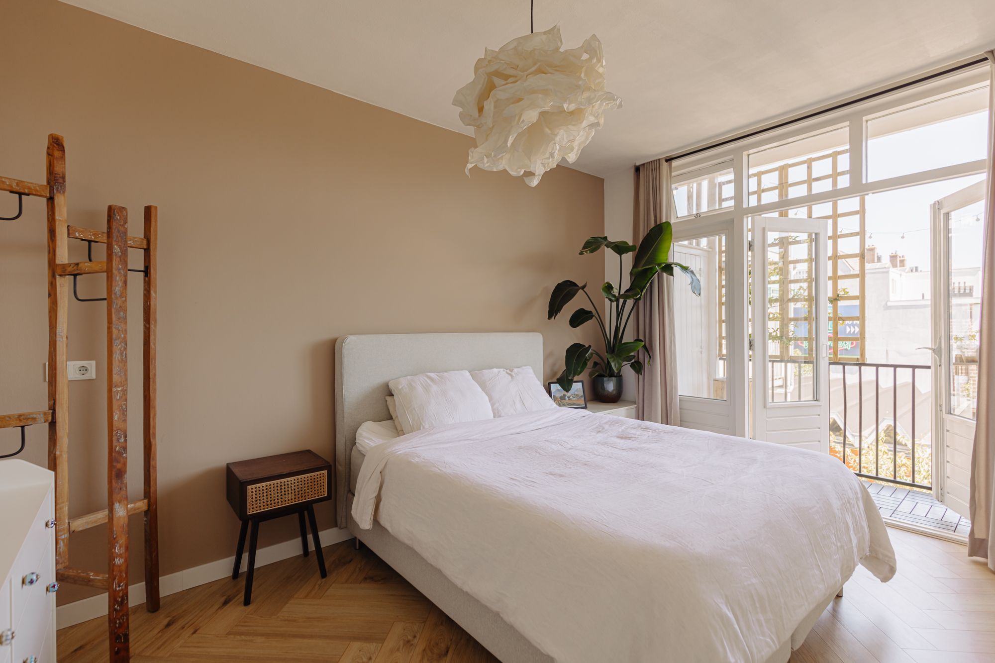 Photo 9 of Admiraal De Ruijterweg 480-3