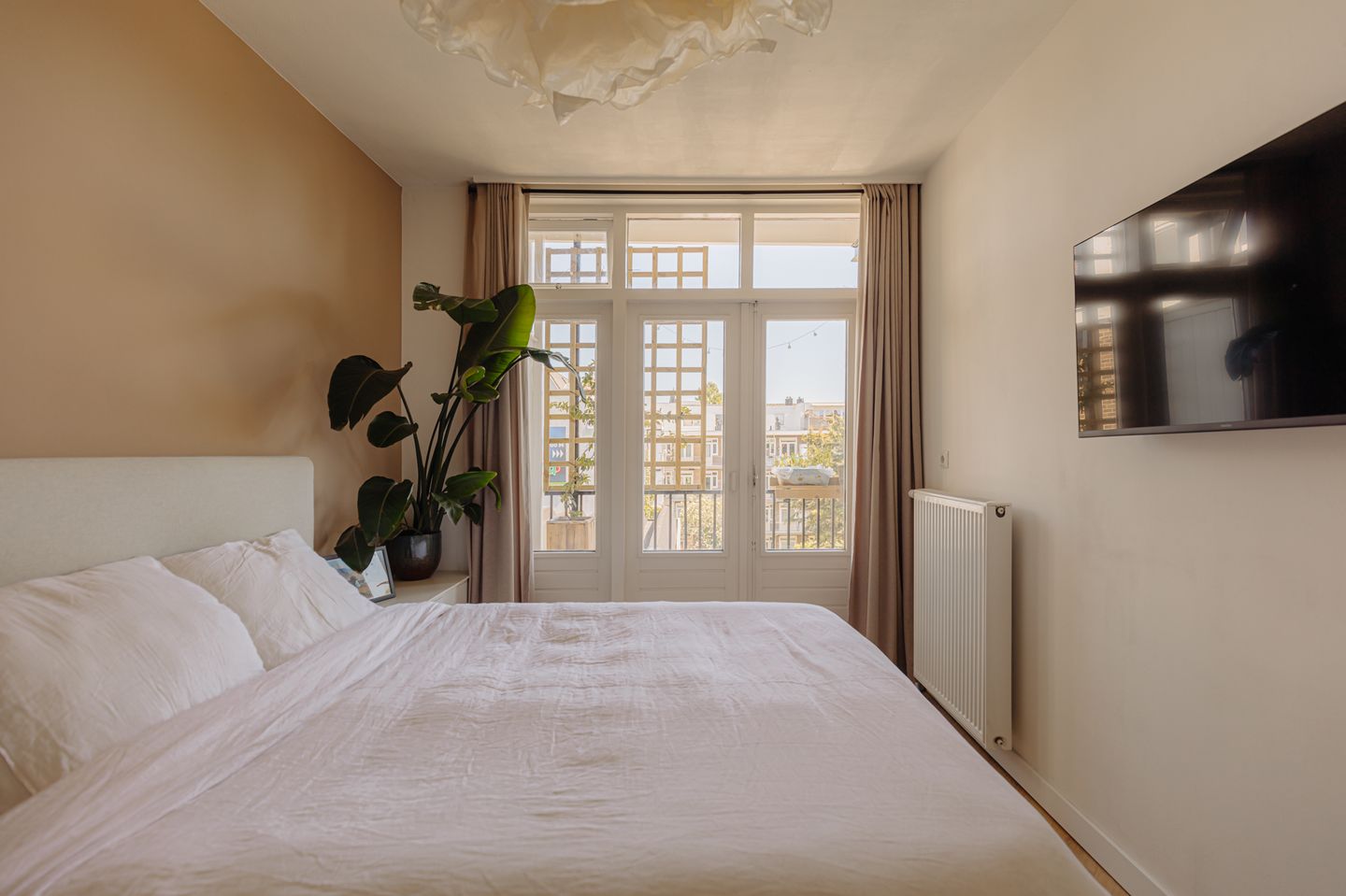 Photo 10 of Admiraal De Ruijterweg 480-3