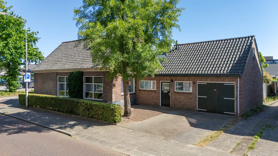 Foto 1 van Schoolstraat 13