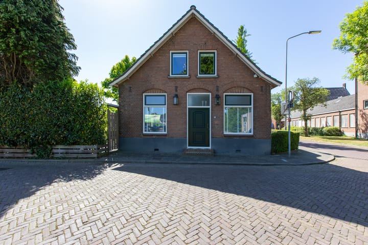 Foto 9 van Schoolstraat 13