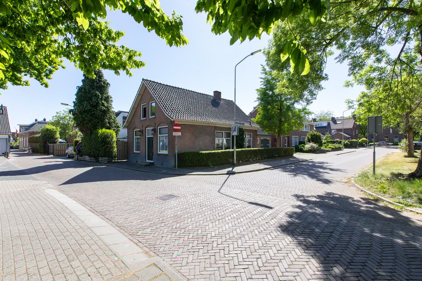 Foto 10 van Schoolstraat 13