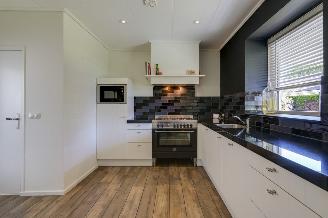 Foto 26 van Schoolstraat 13