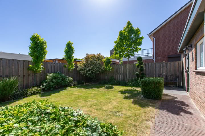 Foto 51 van Schoolstraat 13