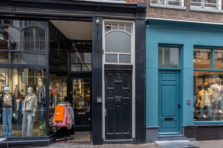Foto 5 van Lange Bisschopstraat 9-A