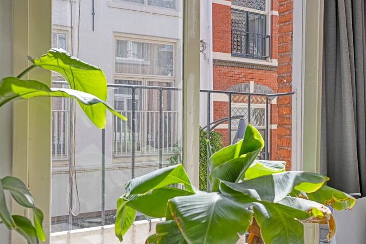 Foto 9 van Lange Bisschopstraat 9-A