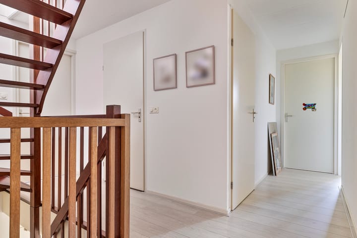 Photo 13 of Hoefbladstraat 6