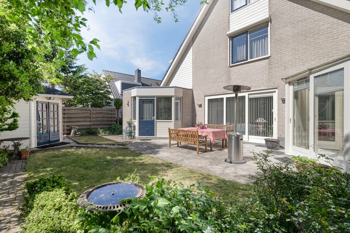 Photo 24 of Hoefbladstraat 6