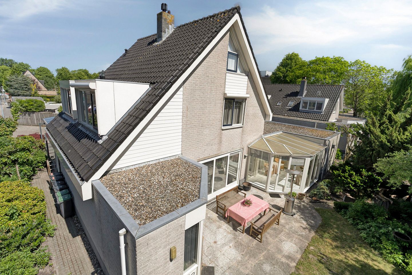 Photo 34 of Hoefbladstraat 6
