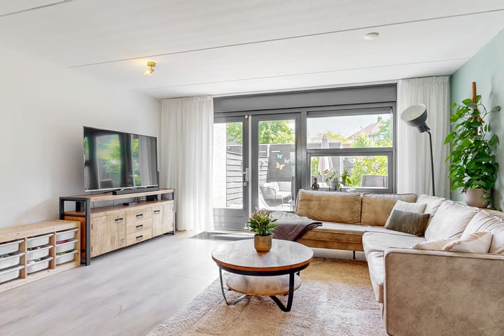 Foto 7 van Renoirhof 132