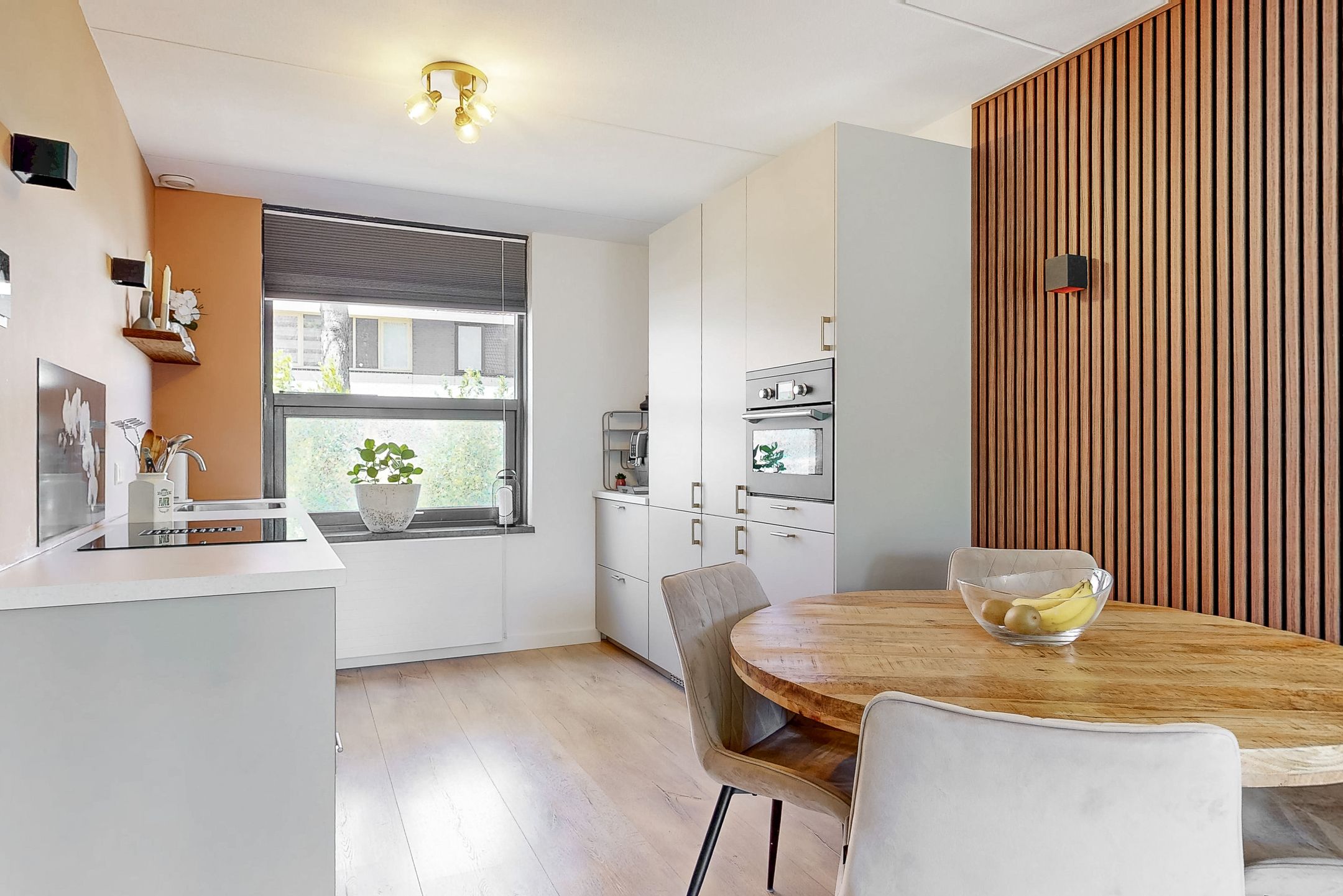 Foto 9 van Renoirhof 132