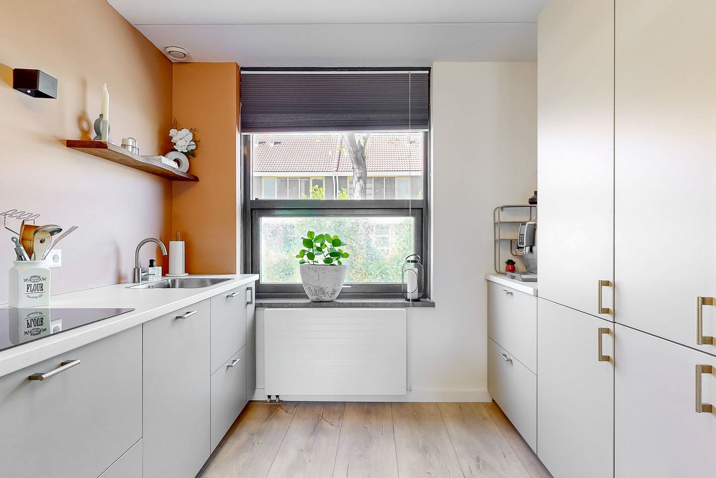 Foto 10 van Renoirhof 132