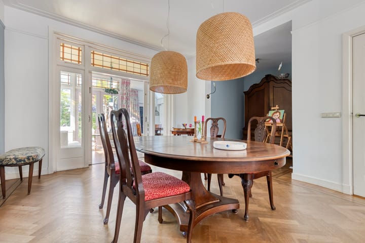 Foto 12 van Roodenburgerstraat 51